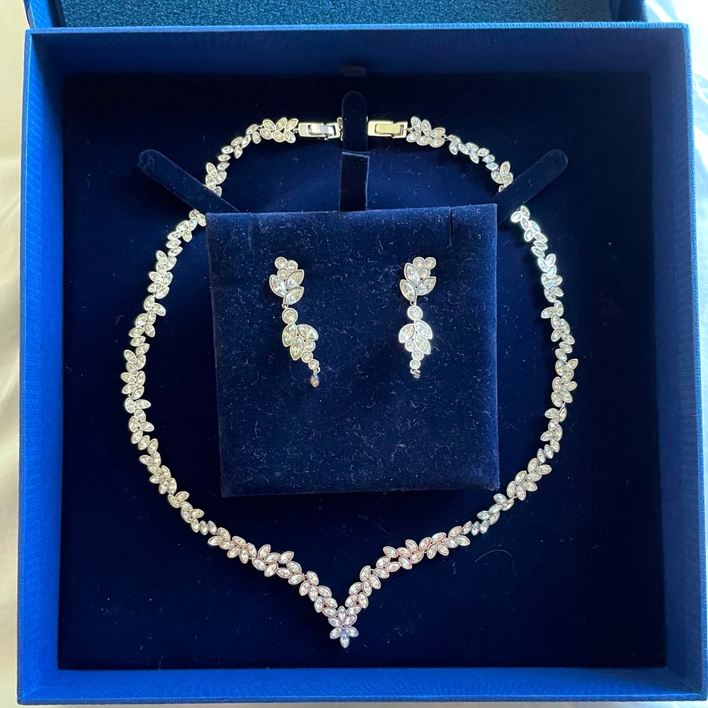 Swarovski Necklace & Earrings